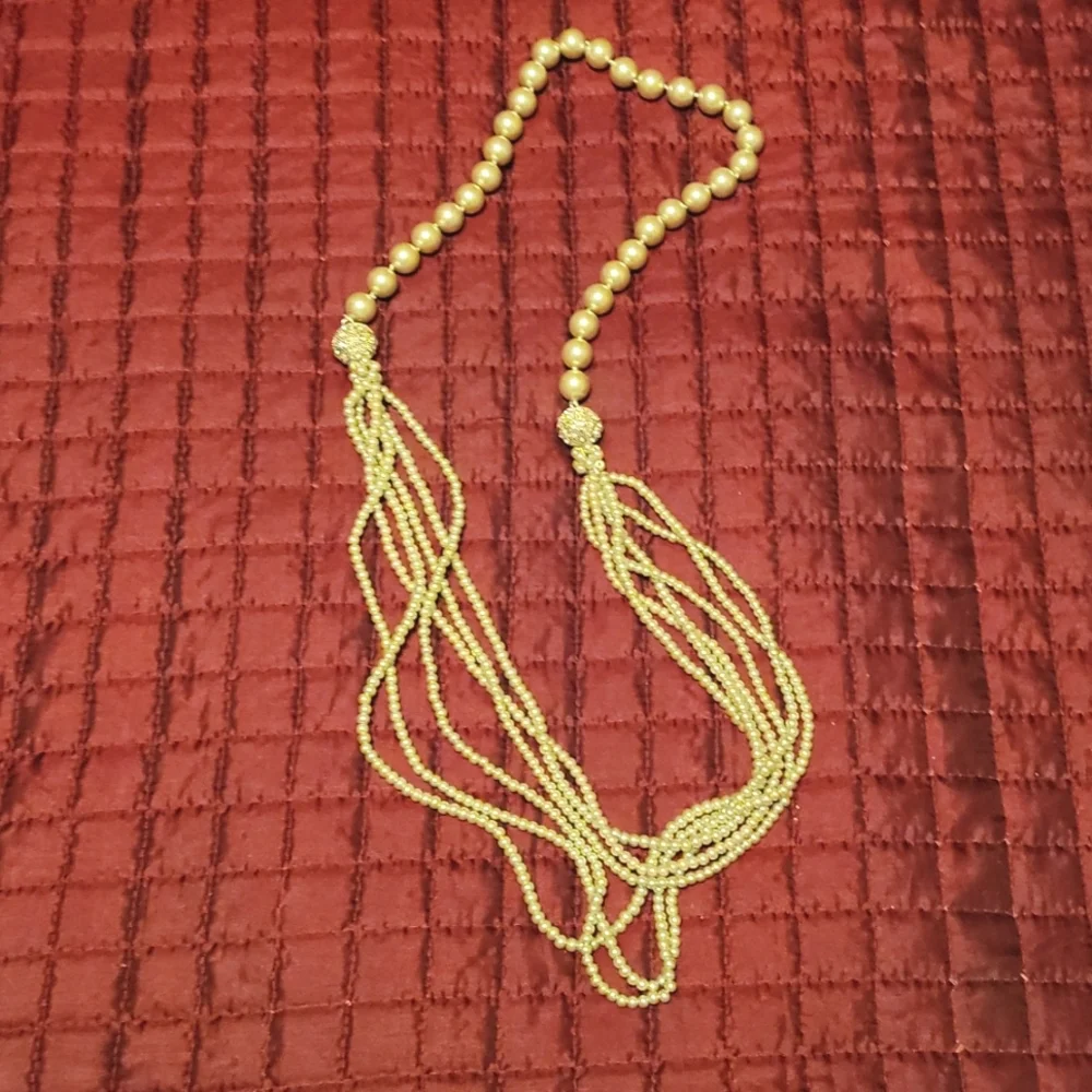 Statement pearl necklace NWOT - Picture 1 of 5